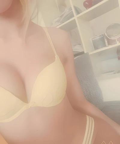 Vanja escort advert gallery image 3
