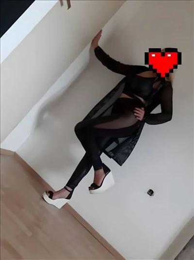 Maja rijeka 28 godina escort advert gallery image 2
